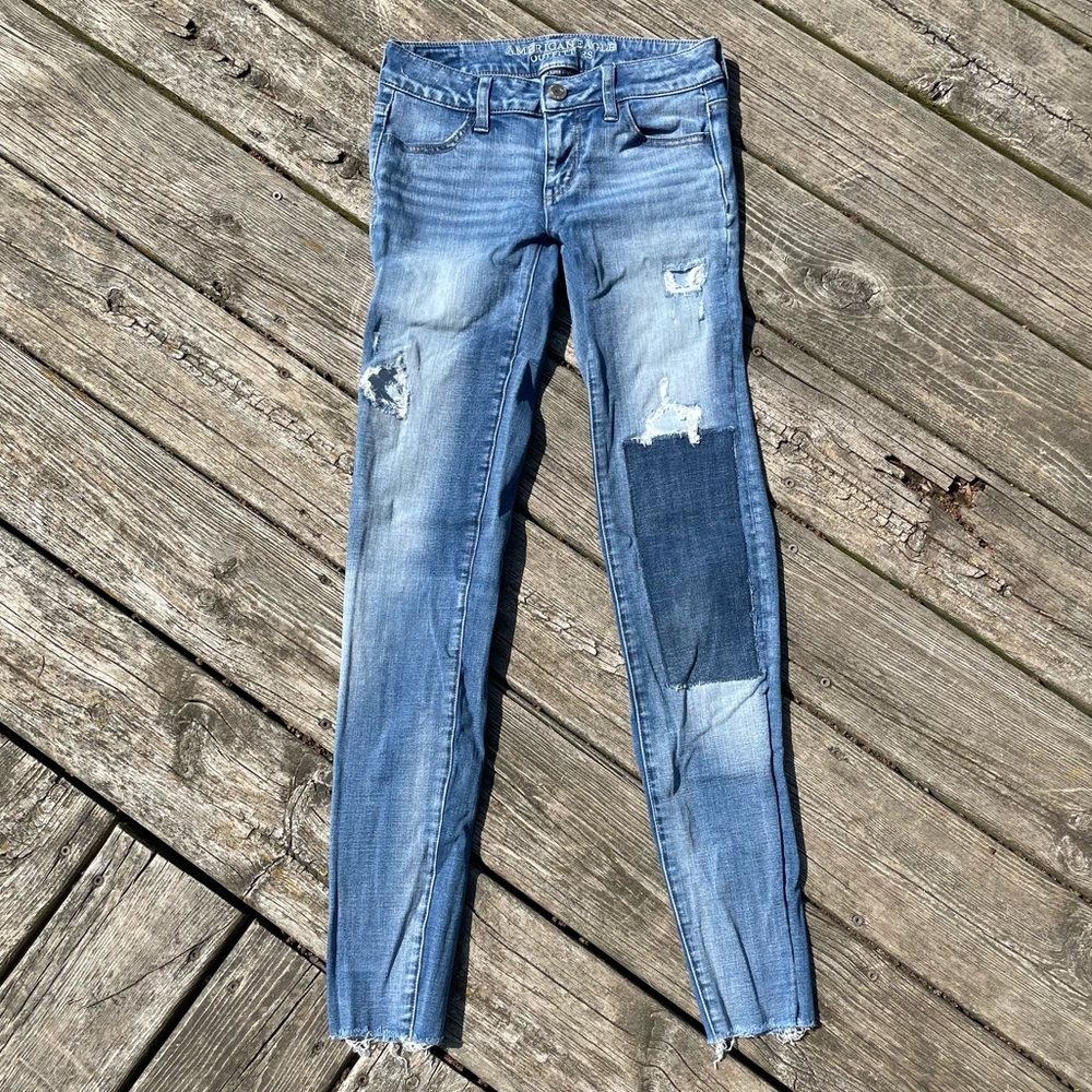 🦅American Eagle Long 360 Super Stretch Distressed Patchwork Mid-rise Jegging🦅